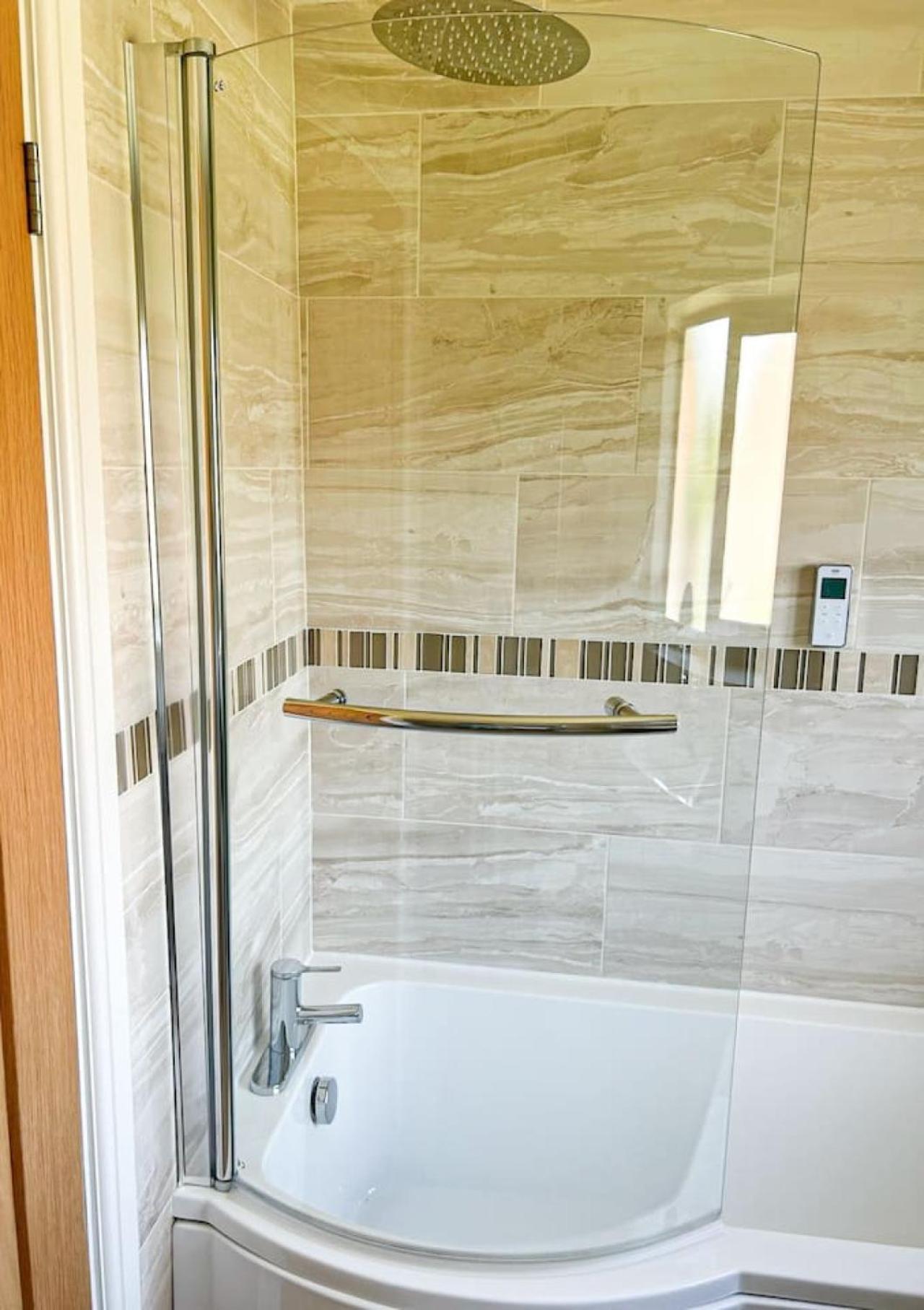 Luxe 5 Bed House In Guildford. Morden Amenities Villa Normandy Kültér fotó